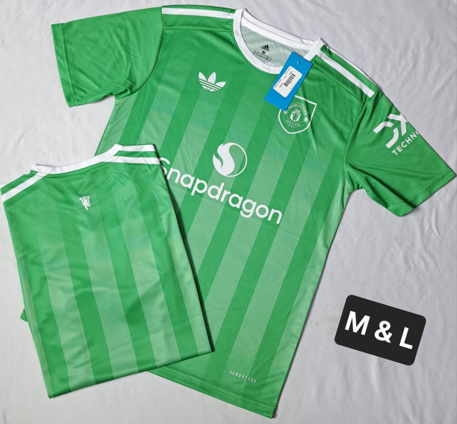 MANCHESTER UNITED GREEN T SHIRT