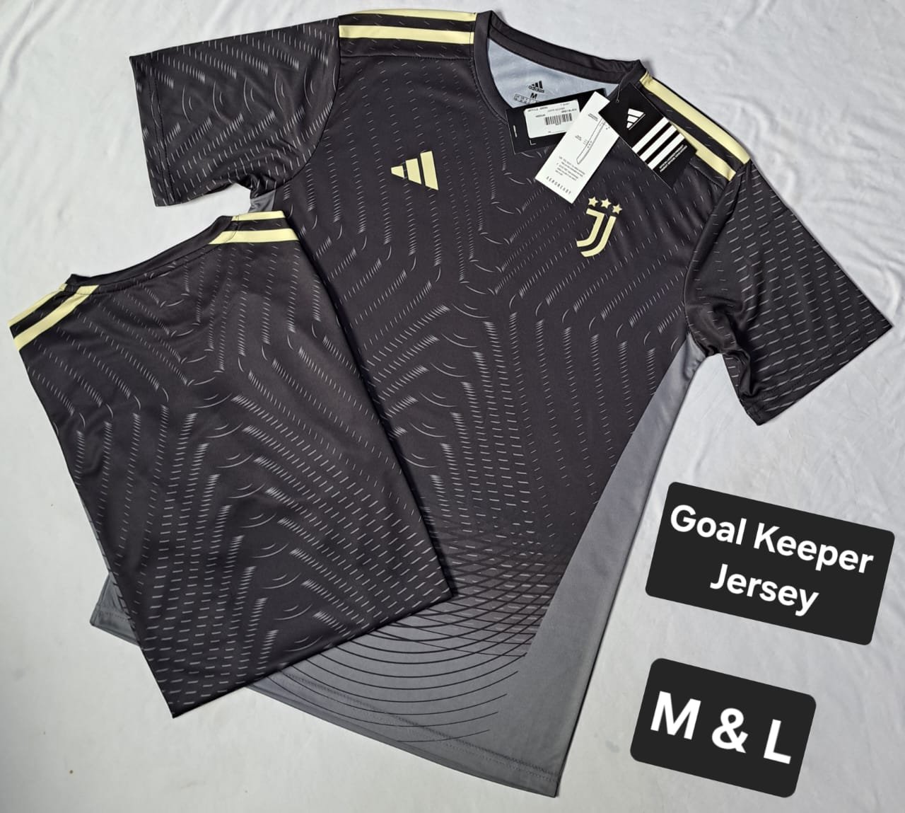 JUVENTUS BLACK T SHIRT