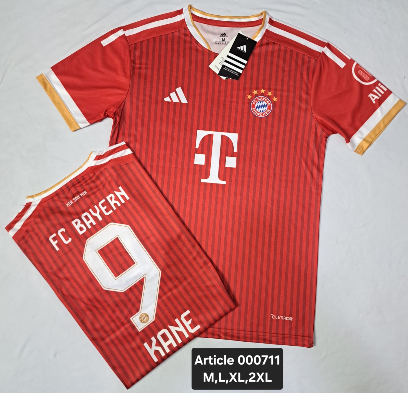 BAYERN 26/27 KANE 9 RED 000711