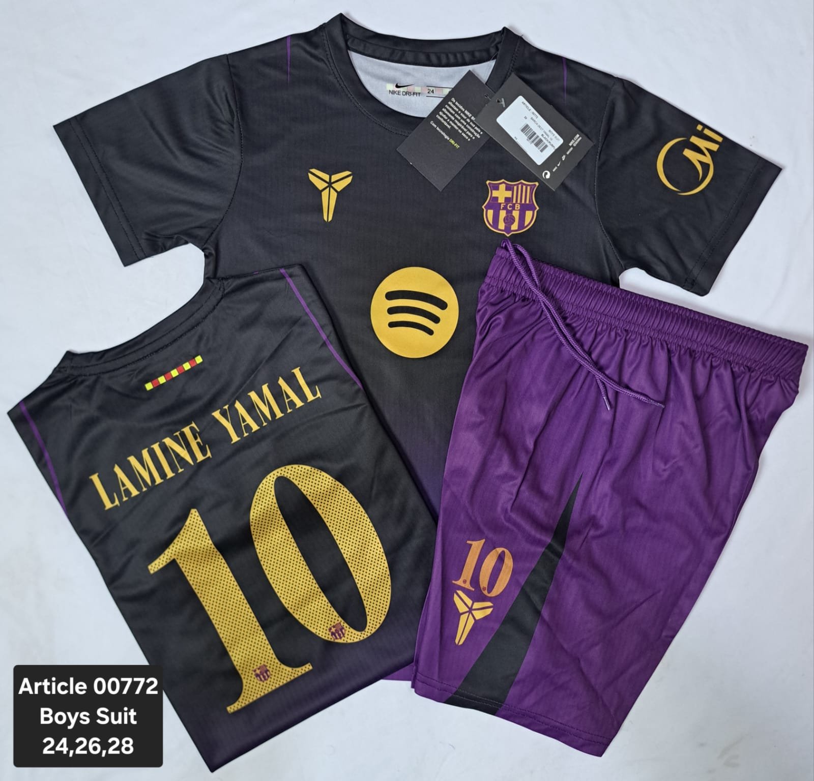 BARCELONA 2026 BLACK LAMINE YAMAL 10 00772