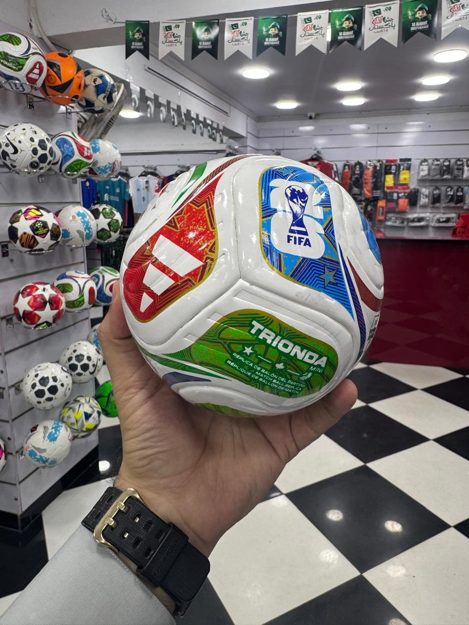 FIFA WORLDCUP 2026 TRIONDA MINI BALL image 2